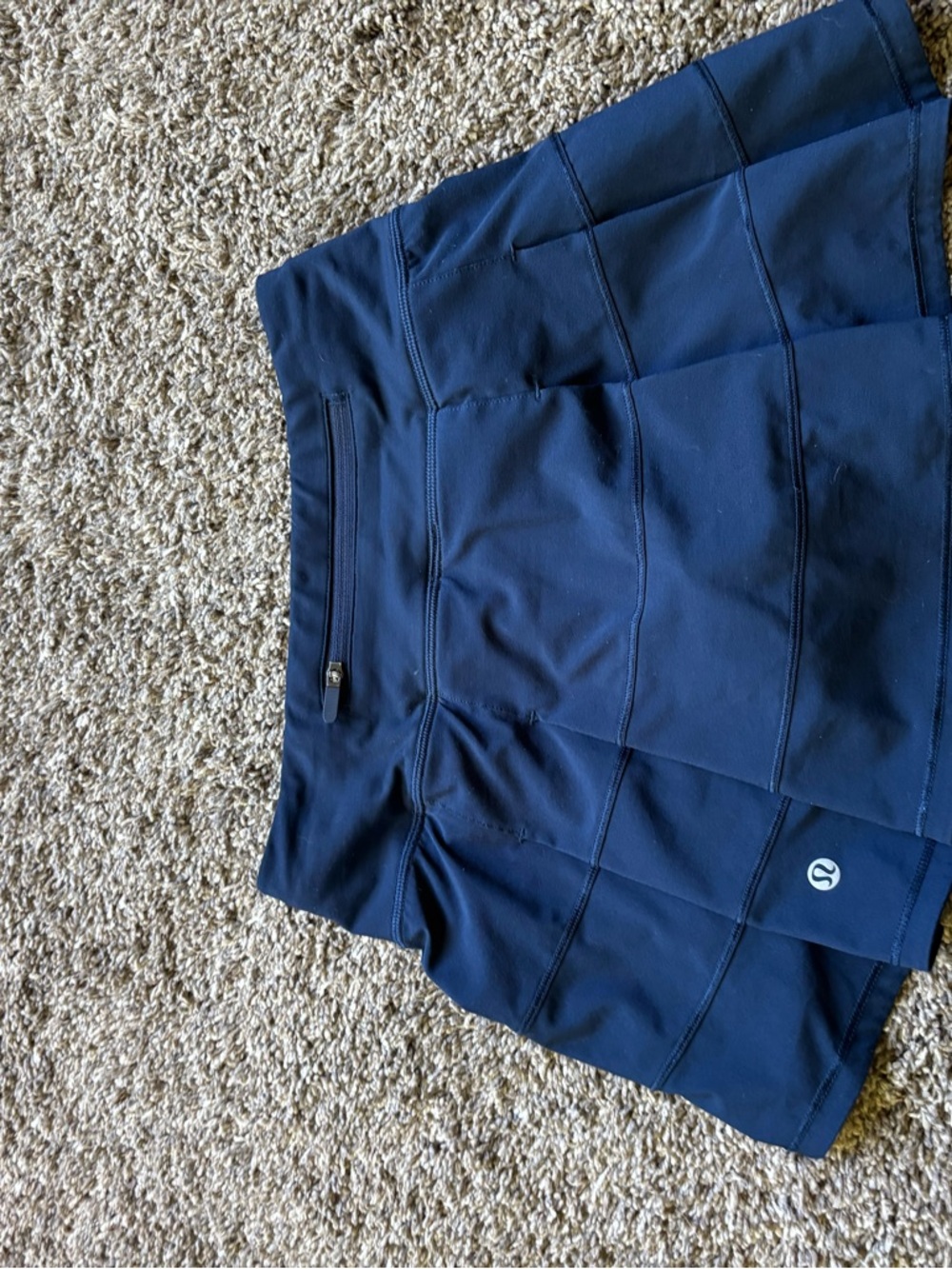Lululemon navy skirt/skort with liner shorts EUC size 0 - Picture 4 of 9